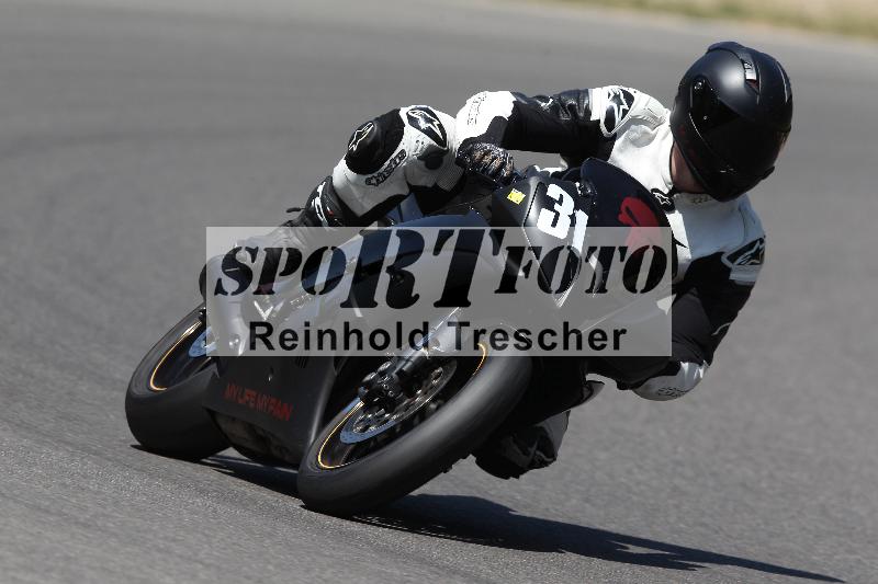 Archiv-2022/40 18.07.2022 Plüss Moto Sport ADR/Einsteiger/31